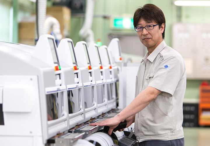 ワボウ電子株式会社 浅井工場1F